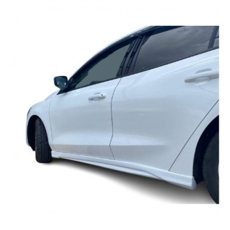 Ford Focus 4 Sedan Marşpiyel (Plastik)